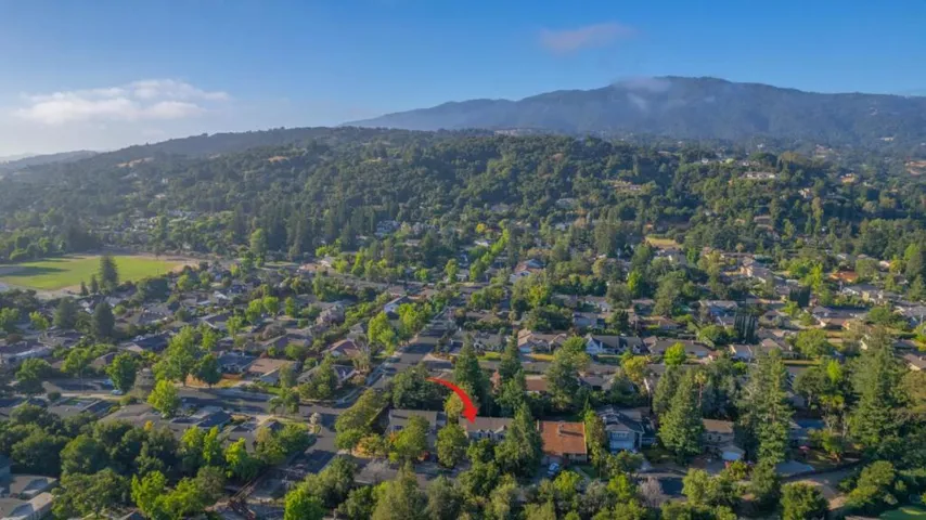 105 Sierra Morena Court, Los Gatos, California 95032