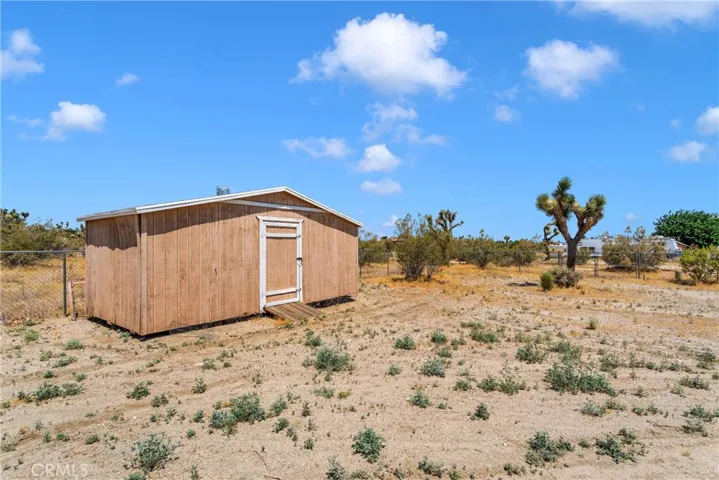 12170 Alta Vista Road, Pinon Hills, California 92372
