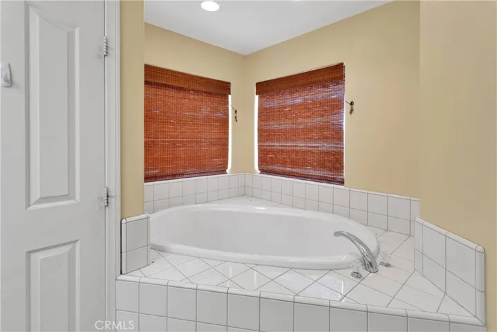 12170 Alta Vista Road, Pinon Hills, California 92372