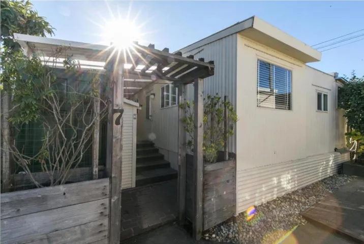 2120 N Pacific Avenue, Santa Cruz, California 95060