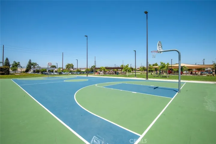 Nearby Larwin Park