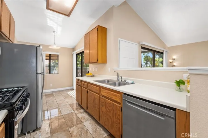 3553 W Greentree Circle F-246, Anaheim, California 92804