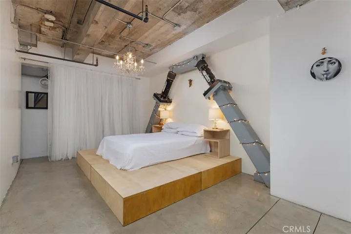 835 Locust Avenue 217, Long Beach, California 90813