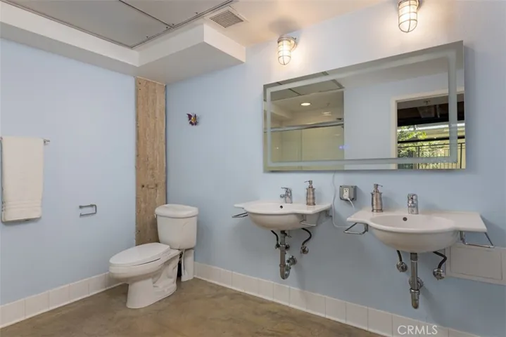 835 Locust Avenue 217, Long Beach, California 90813