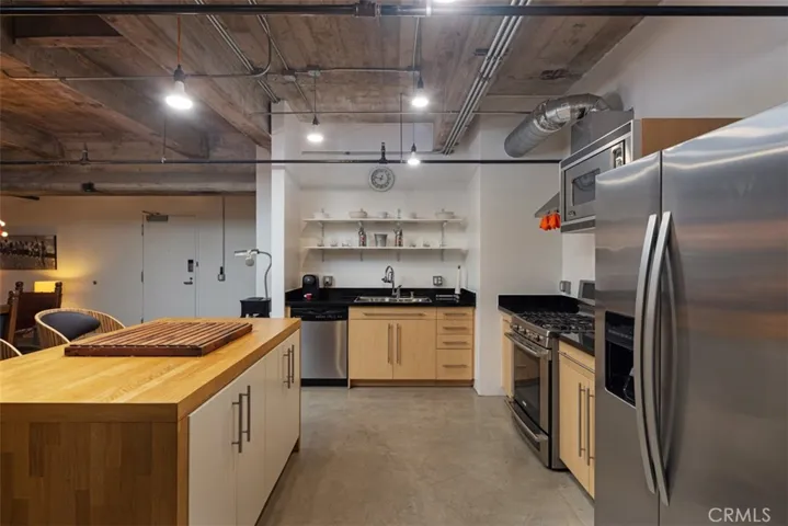 835 Locust Avenue 217, Long Beach, California 90813