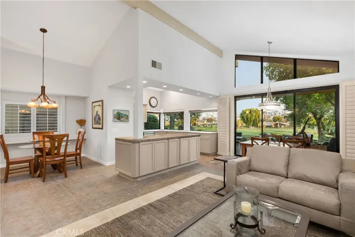 109 Bouquet Canyon Drive, Palm Desert, California 92211