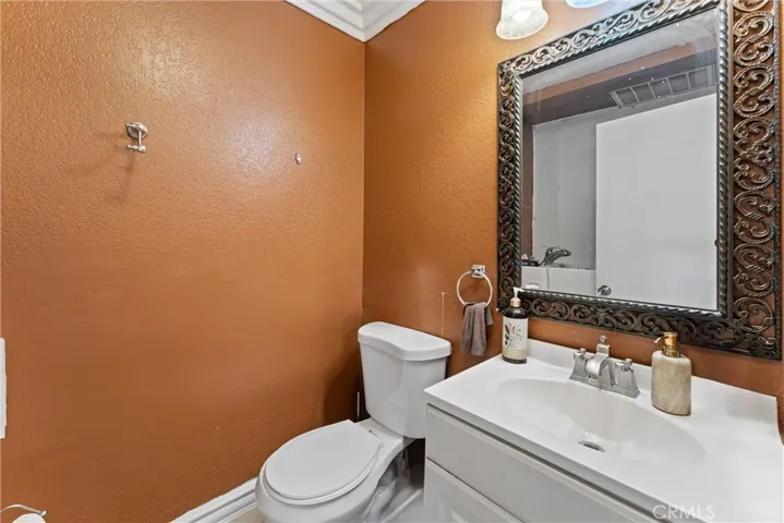 487 Louisville Street, Hemet, California 92545