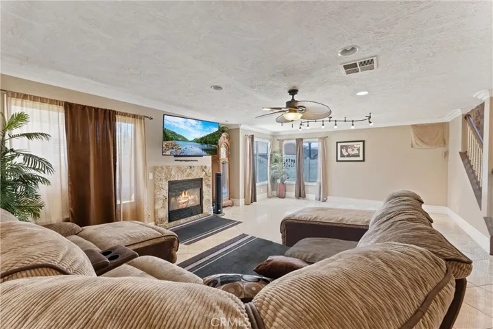 487 Louisville Street, Hemet, California 92545