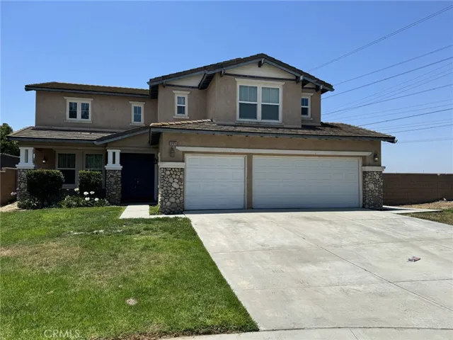 13925 Flint Circle, Eastvale, California 92880