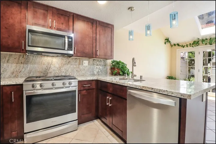 25295 Vista Linda, Lake Forest, California 92630