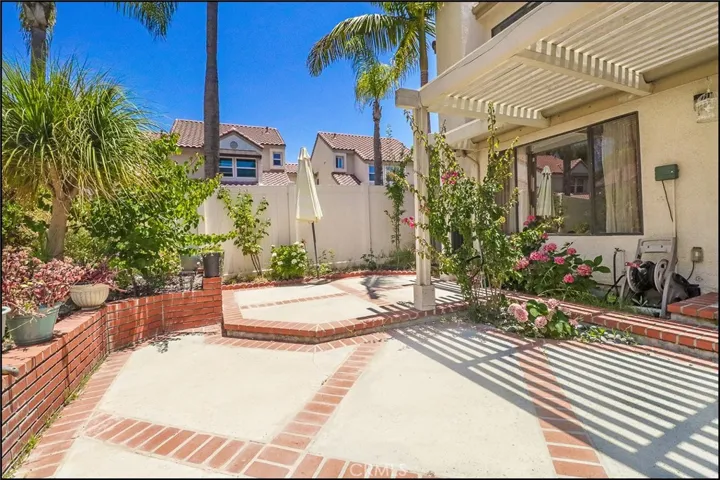 25295 Vista Linda, Lake Forest, California 92630