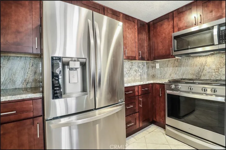 25295 Vista Linda, Lake Forest, California 92630