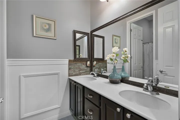 6930 Boulder Creek Drive, Eastvale, California 92880