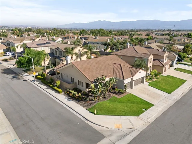 6930 Boulder Creek Drive, Eastvale, California 92880