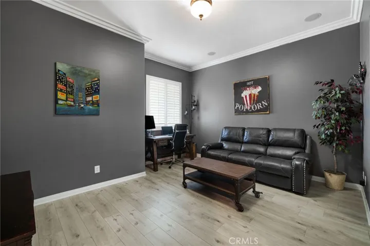 6930 Boulder Creek Drive, Eastvale, California 92880
