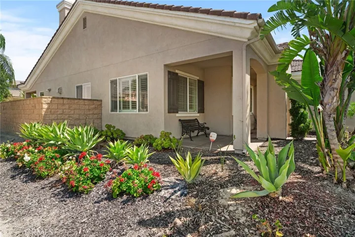 6930 Boulder Creek Drive, Eastvale, California 92880