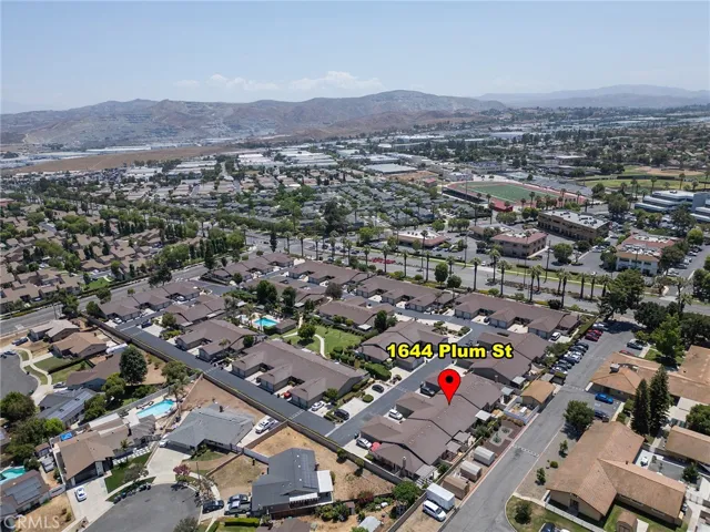 1644 Plum Street, Corona, California 92879