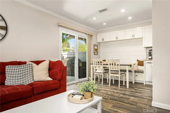 6449 Shady Lawn Drive 1, Yorba Linda, California 92886