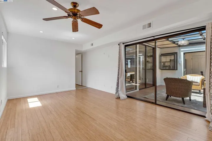 134 Northcreek Circle, Walnut Creek, California 94598-1315
