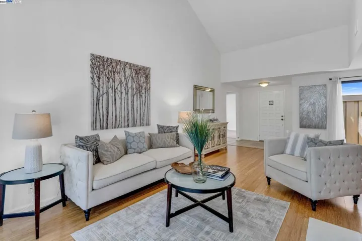 134 Northcreek Circle, Walnut Creek, California 94598-1315