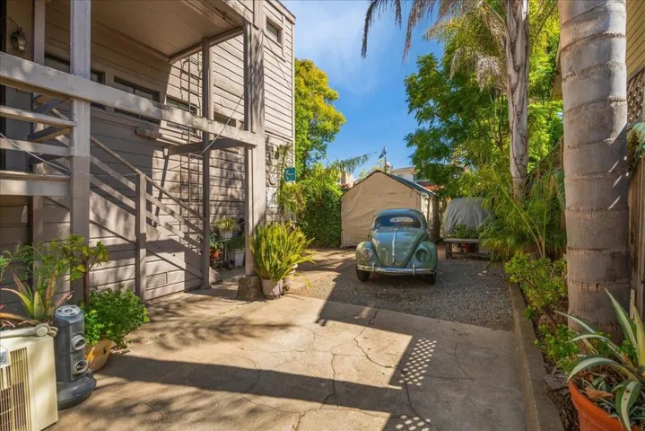 2025 San Jose Avenue, Alameda, California 94501