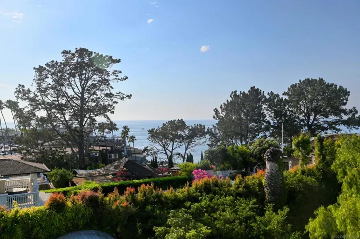 7971 Prospect Pl, La Jolla, California 92037