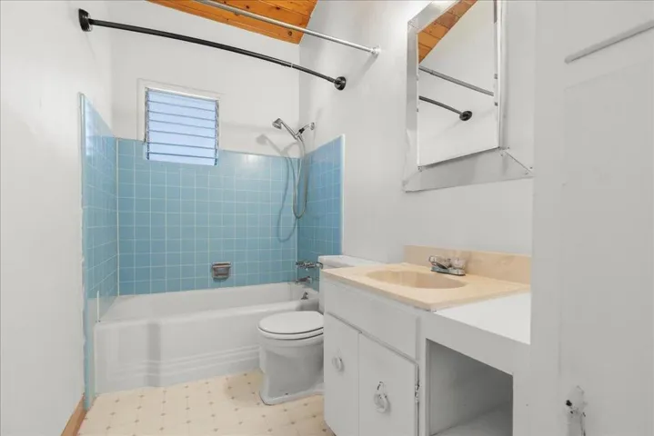 1556 4th Street, Livermore, California 94550