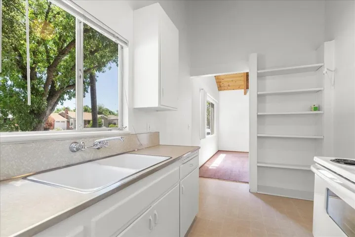 1556 4th Street, Livermore, California 94550