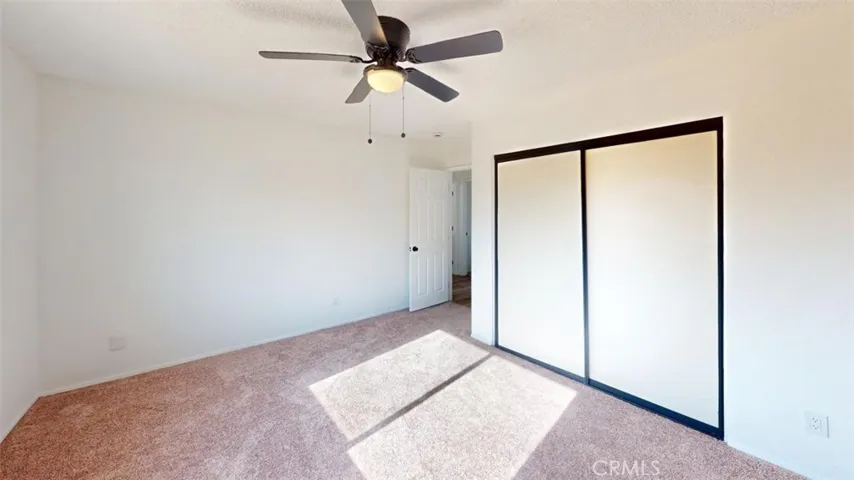 15019 Nanticoke Road, Apple Valley, California 92307