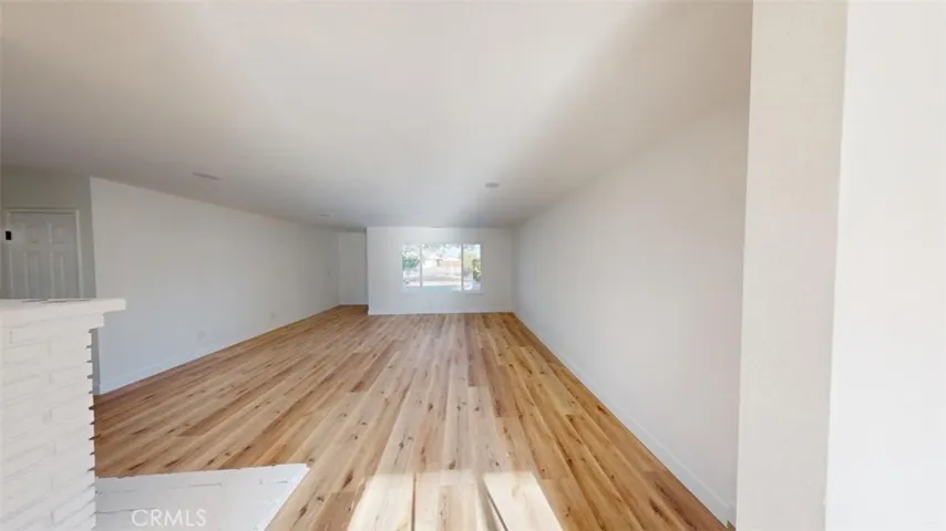 15019 Nanticoke Road, Apple Valley, California 92307