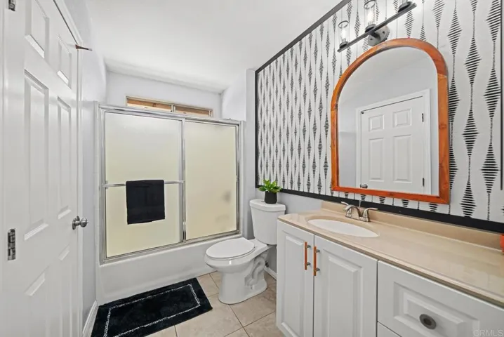 4204 Camino Paz, La Mesa, California 91941