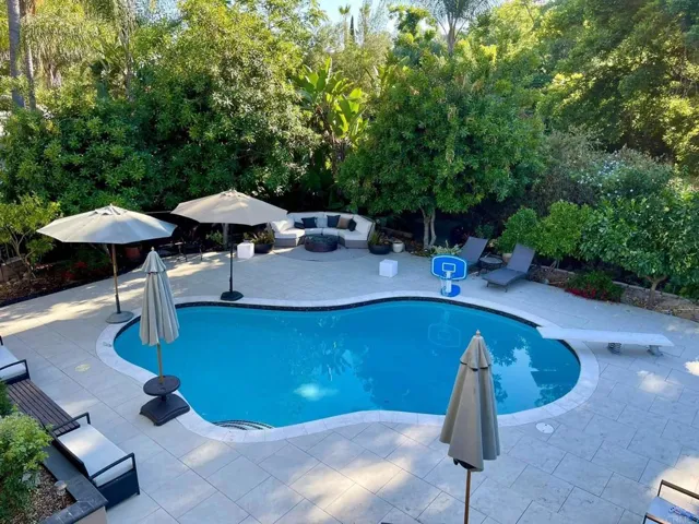 4204 Camino Paz, La Mesa, California 91941