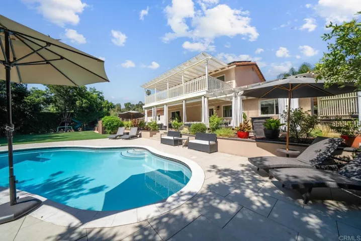 4204 Camino Paz, La Mesa, California 91941