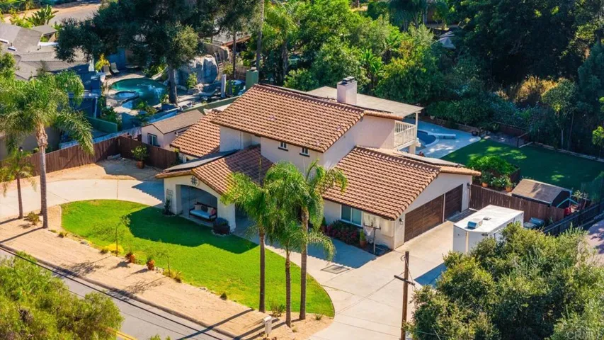 4204 Camino Paz, La Mesa, California 91941