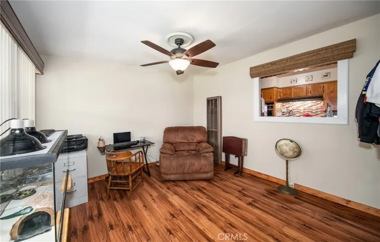 Den or office 3rd bedroom seller will install closet