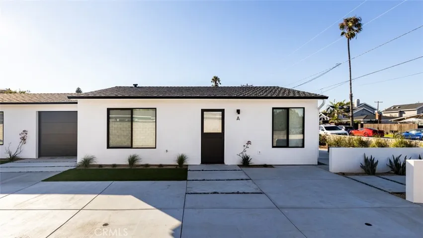 273 Costa Mesa Street A, Costa Mesa, California 92627
