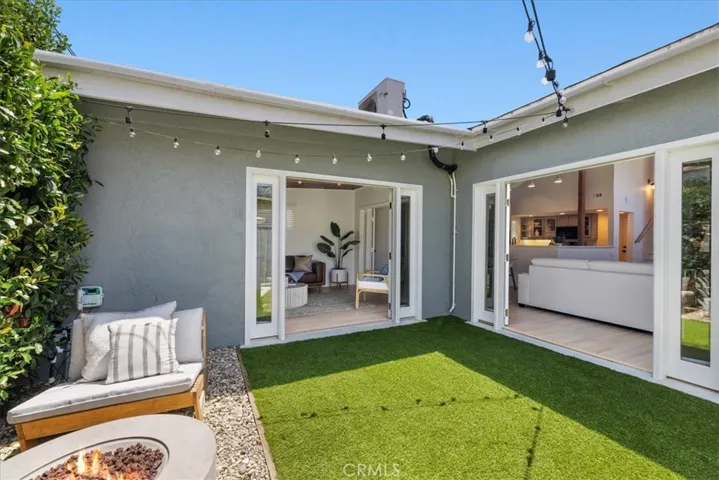 425 Gould Avenue, Hermosa Beach, California 90254