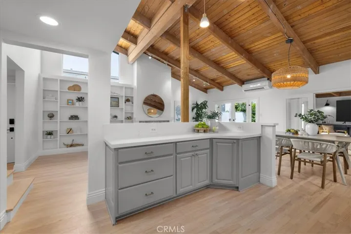 425 Gould Avenue, Hermosa Beach, California 90254
