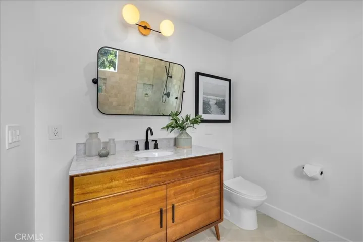 425 Gould Avenue, Hermosa Beach, California 90254