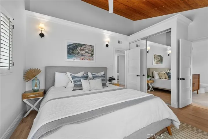 425 Gould Avenue, Hermosa Beach, California 90254