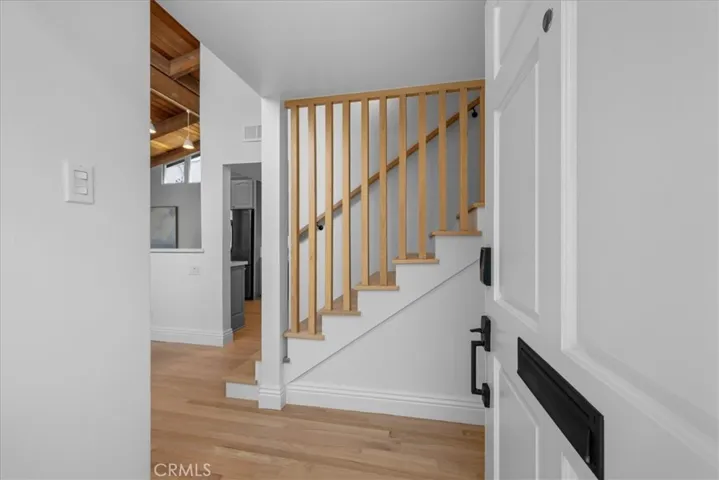 425 Gould Avenue, Hermosa Beach, California 90254