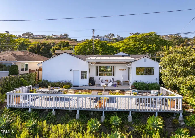 Ocean view deck