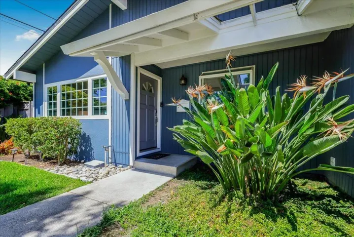 903 Poplar Avenue, Sunnyvale, California 94086
