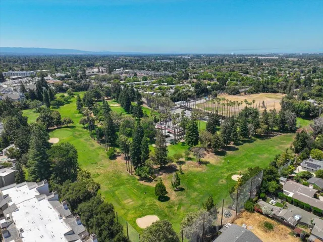 903 Poplar Avenue, Sunnyvale, California 94086