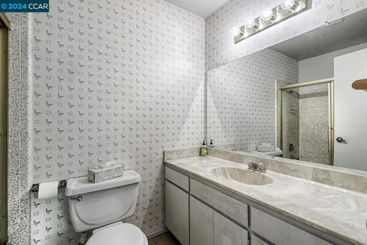2030 Twin Ct, Santa Rosa, California 95405