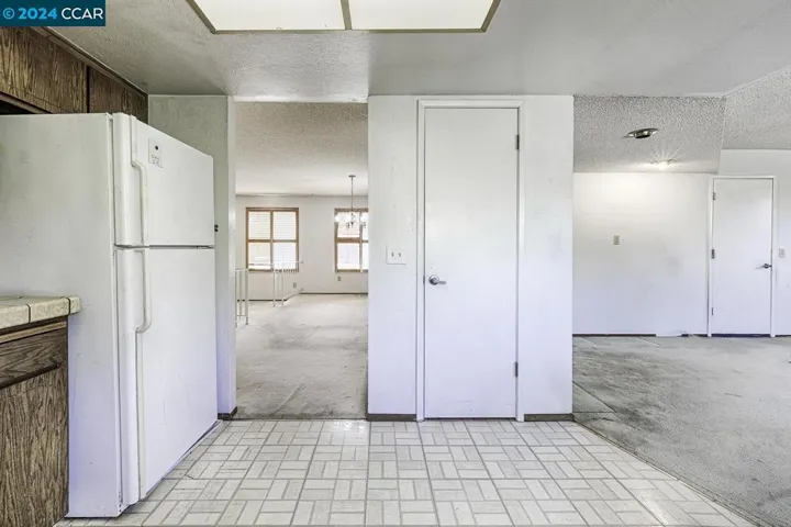 2030 Twin Ct, Santa Rosa, California 95405