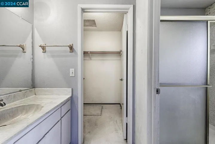 2030 Twin Ct, Santa Rosa, California 95405