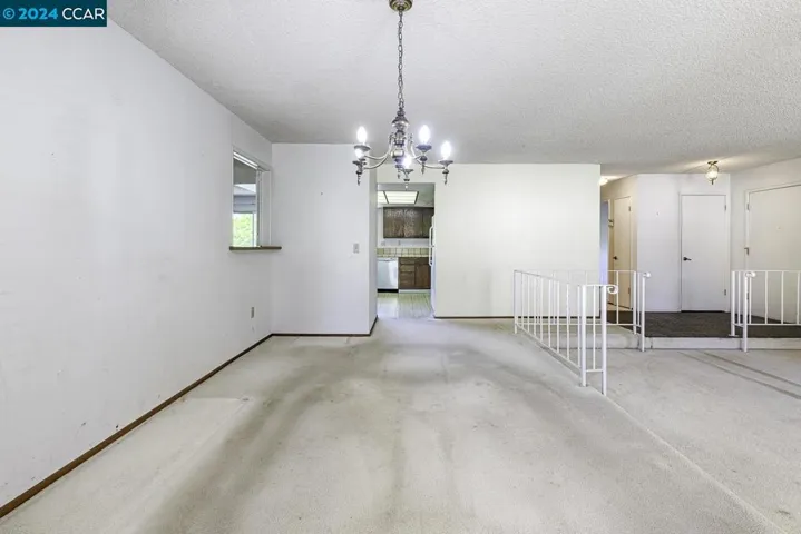 2030 Twin Ct, Santa Rosa, California 95405