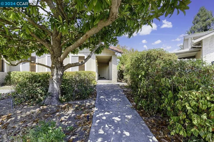 2030 Twin Ct, Santa Rosa, California 95405