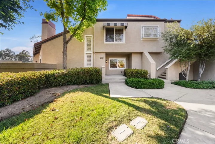 203 Stanford Court 6, Irvine, California 92612